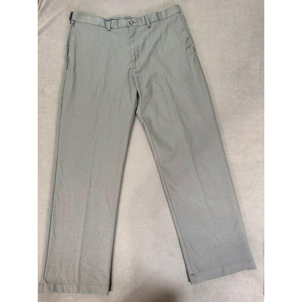 Haggar Cool Right Classic Fit Performance Flex Gray Men’s Dress Pants/Flat Front